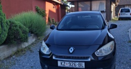 Renault Fluence 1.6, 2011 godište, 160 000 km, 4 nove gume