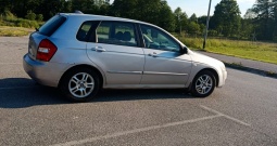 Kia cerato 1.5 CRDi