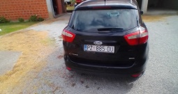 Prodajem automobil Ford C-max