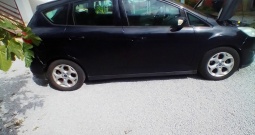 Prodajem automobil Ford C-max