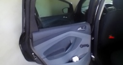 Prodajem automobil Ford C-max