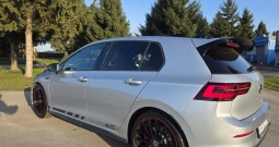 VW Golf 8 2,0 TSI