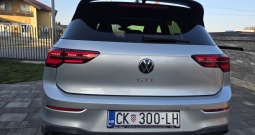 VW Golf 8 2,0 TSI