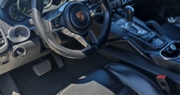 Porsche CayenneS e-Hybrid