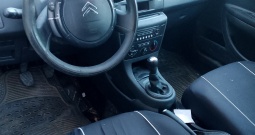 Prodaje se auto, u voznom stanju.