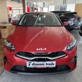 Kia Ceed 1,5 T-GDI Champion M/T
