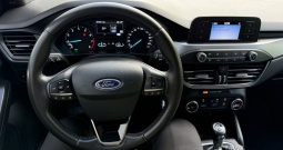 Ford focus 1.0 ecoboost trend st * novoo * 25. 000 km* 6 brzina 101 ks*