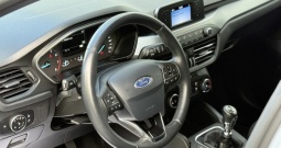 Ford focus 1.0 ecoboost trend st * novoo * 25. 000 km* 6 brzina 101 ks*
