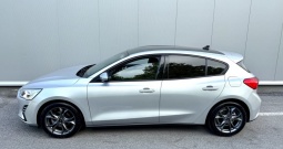 Ford focus 1.0 ecoboost trend st * novoo * 25. 000 km* 6 brzina 101 ks*