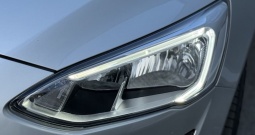 Ford focus 1.0 ecoboost trend st * novoo * 25. 000 km* 6 brzina 101 ks*