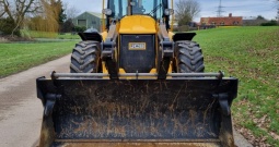 2022 JCB 4CX