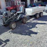 Quad novo izrađen i prikolica