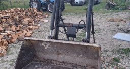 Landini 8880 sa utavarivačem Stoll