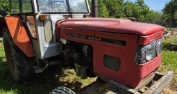Zetor 4718 traktor