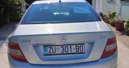 Mercedes-Benz C220 2009.godište