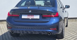 BMW SERIJA 3 318d