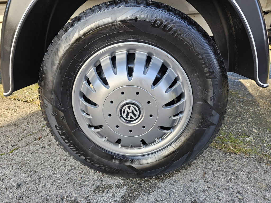 Vučna VW Crafter 2.0 TDI 180 KS,mod.'20.,reg na ime,top stanje