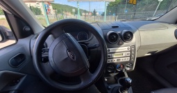 Ford Fusion 1.6 TDCi 2005. – registriran do 17.09.2026.
