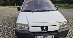 Peugeot Expert putnički