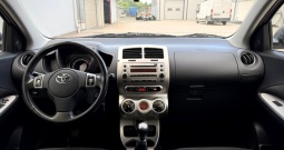 Toyota Urban Cruiser 1,4D-4D 4*4 POGON 66kW 2009g ODLIČNO STANJE⭐⭐⭐⭐⭐