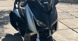 X max 400