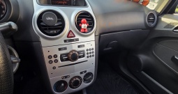 Opel Corsa reg. 1 god.