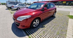 Renault Megane III 1.5 dCi - Reg. do - 06/2027