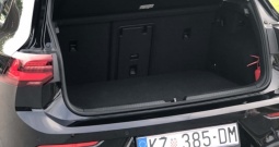 Vw Golf 8 2.0 tdi, 2020 g.