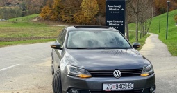 VW jetta 1.4 benzin full oprema