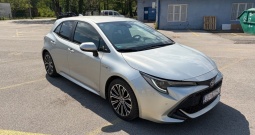 Toyota Corolla HB 2.0 Hybrid automatik