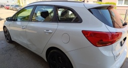 Kia Cee'd SW, 1,4 CRDi, dizel, parkirna kamera