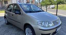 Fiat punto 1. 2 benzin, 1. Vlasnik, samo 22ooo kilometara, klima, novo, novo!