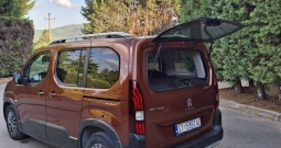 Peugeot rifter 1.5 BlueHDi allure 93000km novi lanac 8mm 1 vlasnik veliki servis
