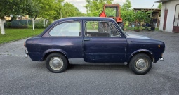 Fiat 850 sedan