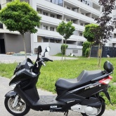 Sym Joyride 200i EFI EVO reg. cijelu god. 6/2027 kao nov