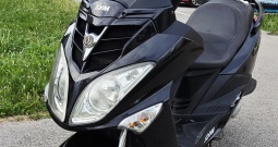 Sym Joyride 200i EFI EVO reg. cijelu god. 6/2027 kao nov