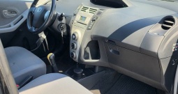 TOYOTA YARIS 1.3 VVT-i