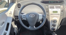 TOYOTA YARIS 1.3 VVT-i