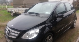 Mercedes B-200 CDi dizel automatic, 2011.g.