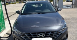 Hyundai i30, 2022. Automatik, Karavan