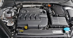 VW Golf 7 variant 1.6 tdi 105ks, full oprema, nove gume