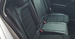 VW Golf 7 variant 1.6 tdi 105ks, full oprema, nove gume