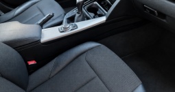 Bmw 318d 2015 god