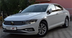 VW Passat 1. 5 tsi automatik+f1 dsg, acc, dab, kamera, comfortline-facelift