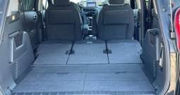 Peugeot 5008 1,6 HDi *S & Style* Reg do 01/2027* Servisna + računi*