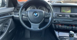 BMW 520da *EXCLUSIVE*NAVIGACIJA*P.D.C*SERVISNA KNJIGA*REG DO 04/2027