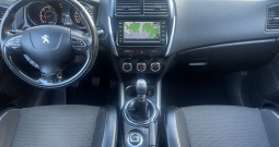 Peugeot 4008 1,6 HDi 4x4 115 *ALURE*XENON*NAVIGACIJA*KAMREA*SERVISNA*
