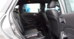 MERCEDES BENZ B180d *Urban Edition*LED SVJETLA*P.D.C*KOŽA*NAVIGACIJA