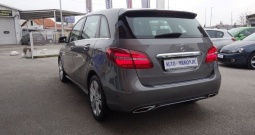MERCEDES BENZ B180d *Urban Edition*LED SVJETLA*P.D.C*KOŽA*NAVIGACIJA