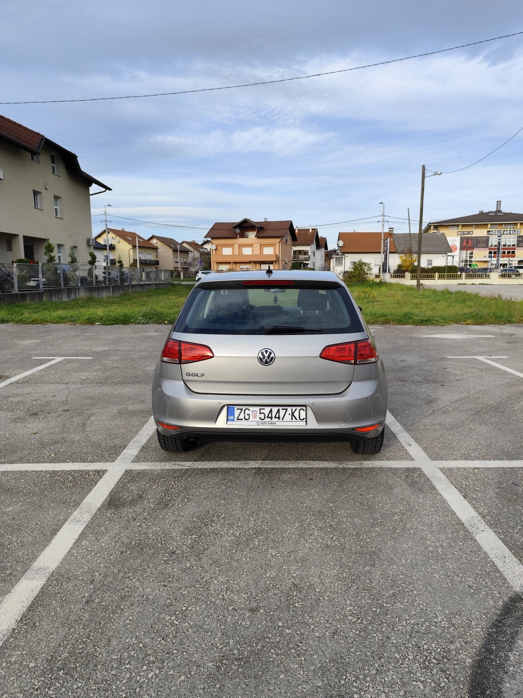 VW Golf VII 1.6 tdi, reg. do 10/26g., bogata oprema